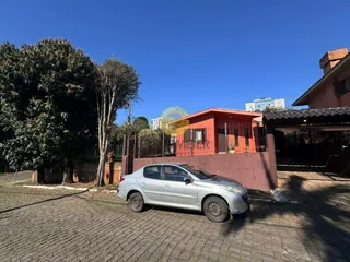 Casa com 3 dormitórios, foto 1