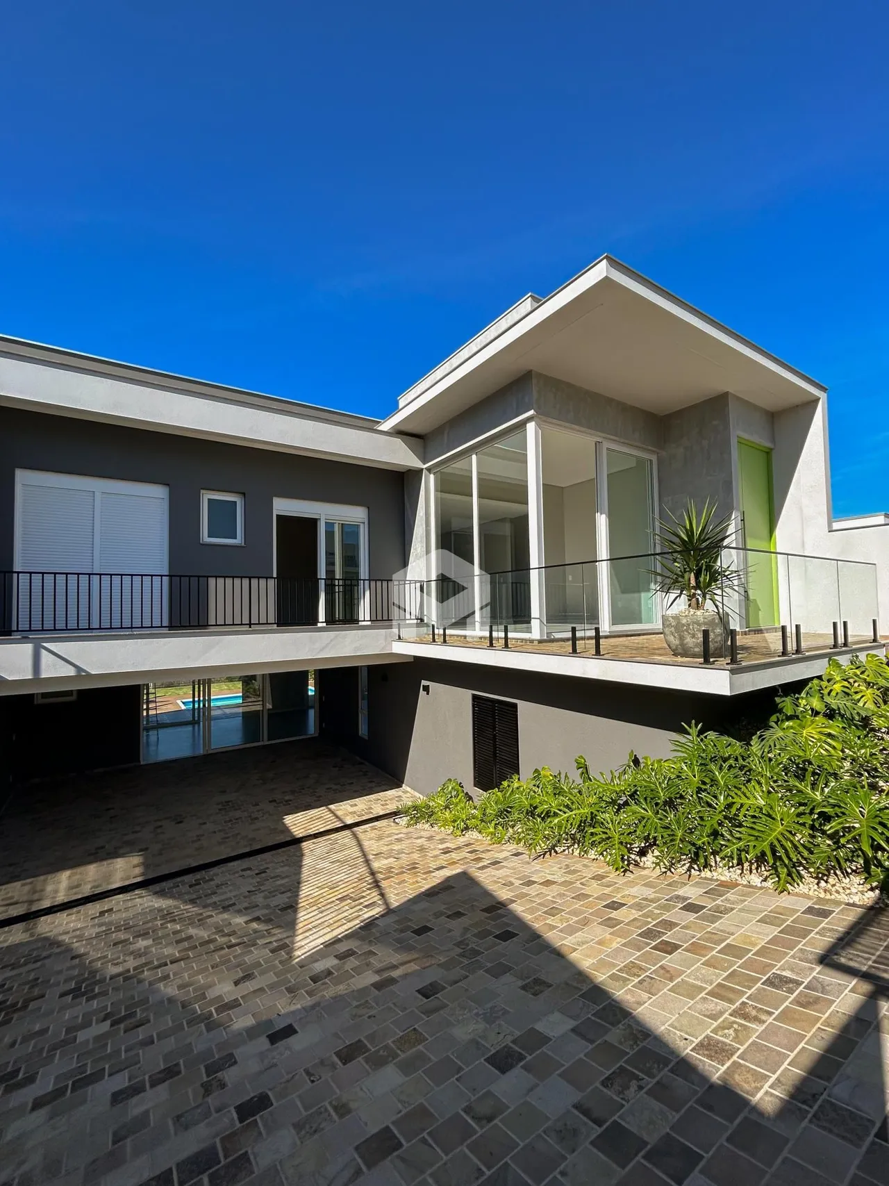 Casa com 3 dormitórios, foto 1