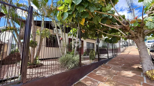Casa com 3 dormitórios, foto 2