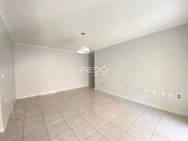 Apartamento com 2 dormitórios, foto 3