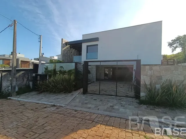 Casa com 3 dormitórios