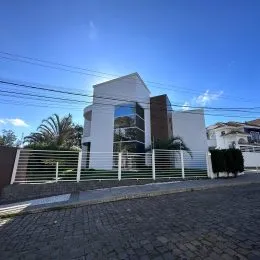 Casa com 3 dormitórios, foto 2
