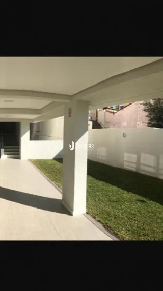Vista da fachada de um imóvel em Lajeado, Brasil.