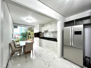 Casa com 4 dormitórios, foto 7