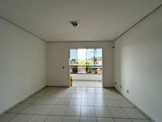Apartamento com 2 dormitórios, foto 2