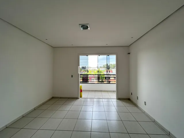 Apartamento com 2 dormitórios, foto 2
