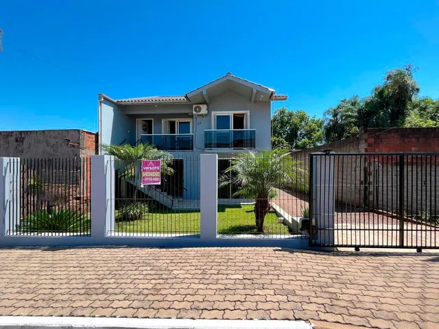 Casa com 3 dormitórios