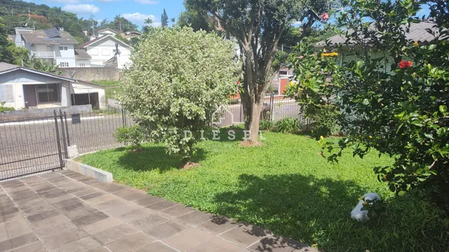 Casa com 3 dormitórios, foto 2