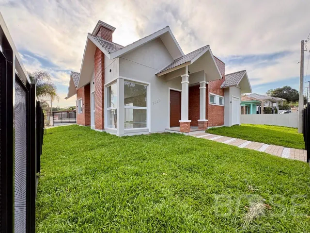 Casa com 3 dormitórios