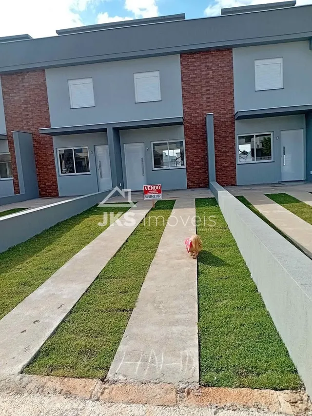 Sobrado com 2 dormitórios
