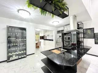 Casa com 4 dormitórios, foto 5