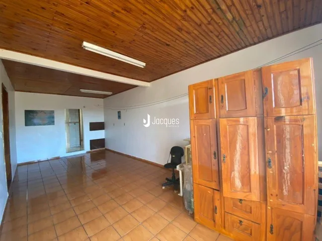 Casa com 4 dormitórios, foto 3