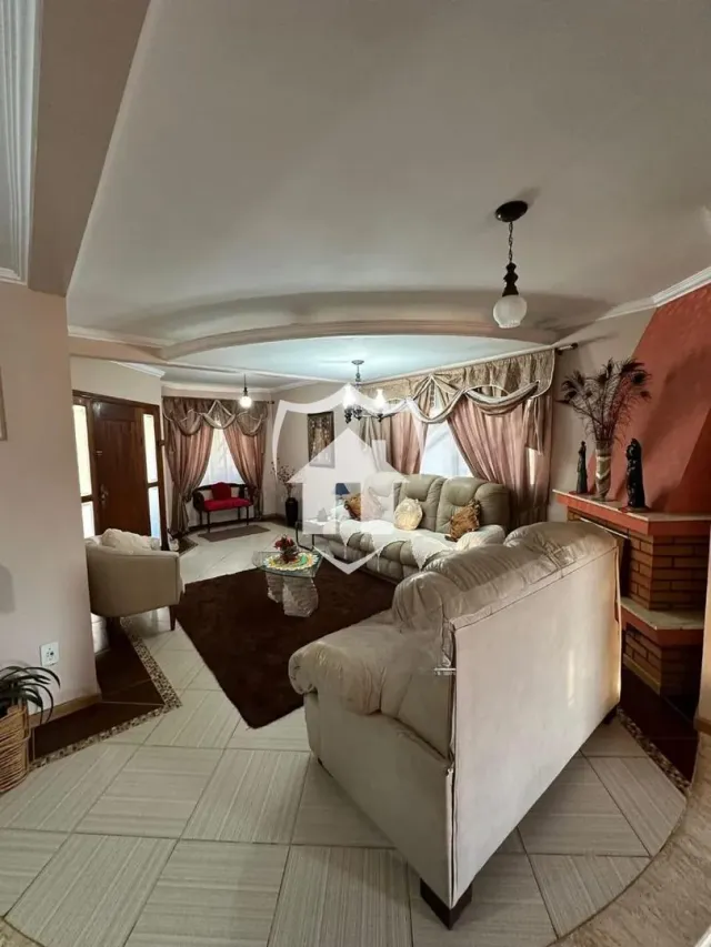 Casa com 4 dormitórios, foto 5
