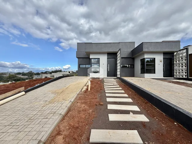 Fachada moderna de uma residência em Lajeado, Brasil.