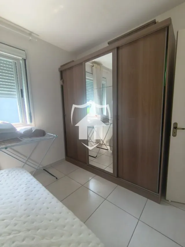 Apartamento com 2 dormitórios, foto 2