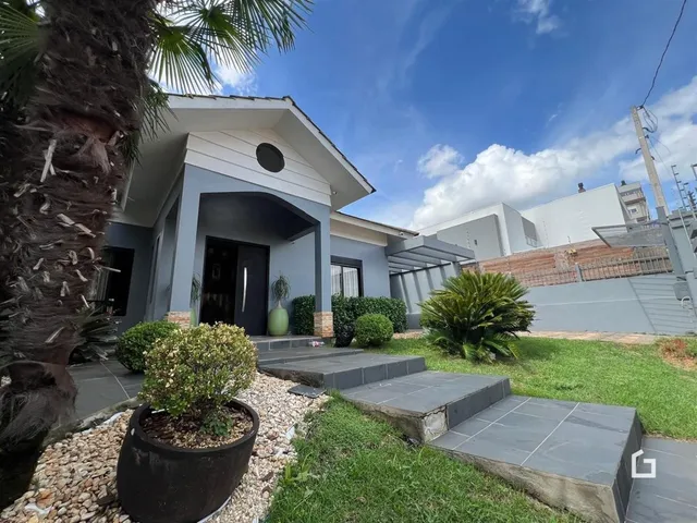 Casa com 3 dormitórios