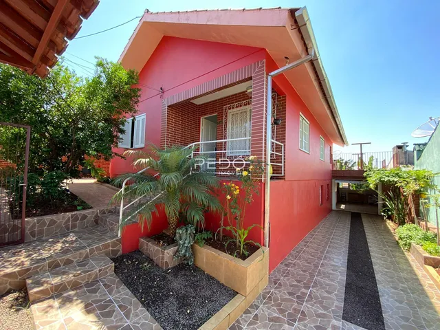 Casa com 3 dormitórios