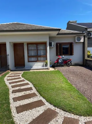 Casa com 2 dormitórios, foto 1