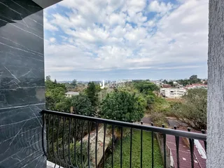 Vista da propriedade em Lajeado, Brasil, com vista para a paisagem urbana.