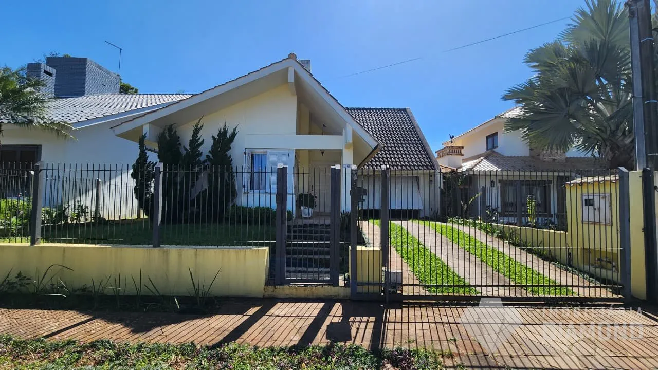 Casa com 3 dormitórios, foto 1