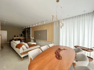 Apartamento com 3 dormitórios, foto 2