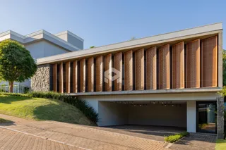 Casa com 4 dormitórios, foto 2