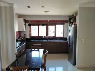 Casa com 4 dormitórios, foto 5