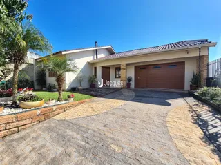 Casa com 3 dormitórios, foto 1