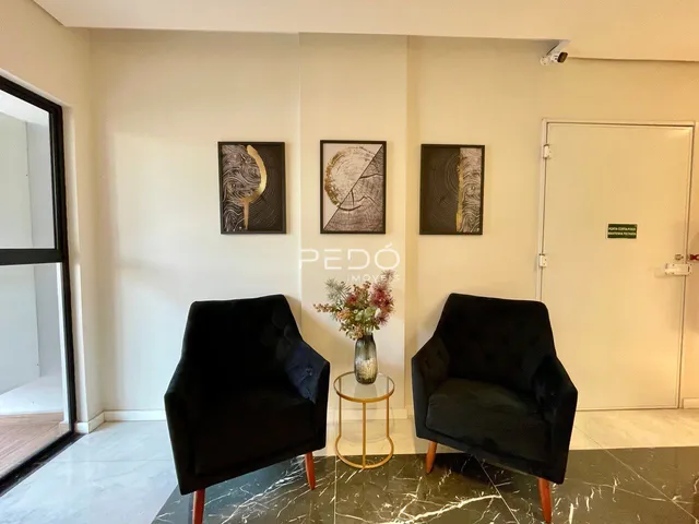 Apartamento com 2 dormitórios, foto 2