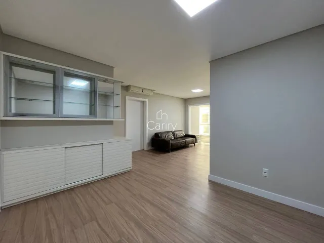 Apartamento com 2 dormitórios