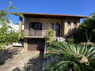 Casa com 3 dormitórios, foto 1