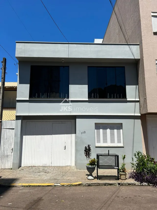 Casa com 2 dormitórios