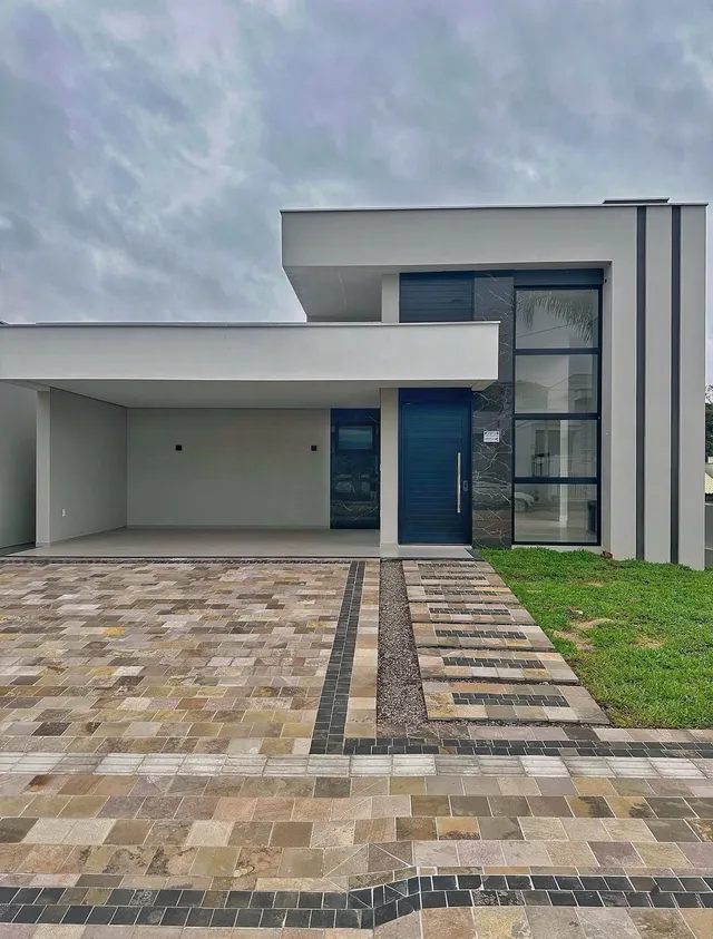 Casa com 3 dormitórios
