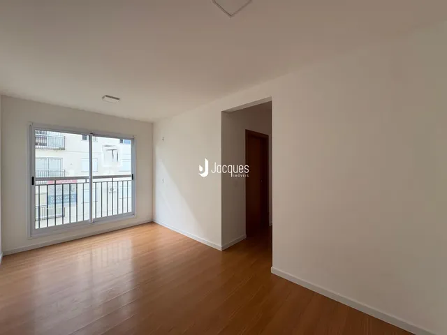 Apartamento com 2 dormitórios, foto 2