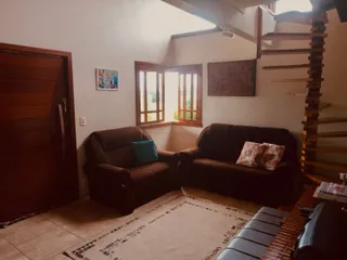 Casa com 2 dormitórios, foto 1
