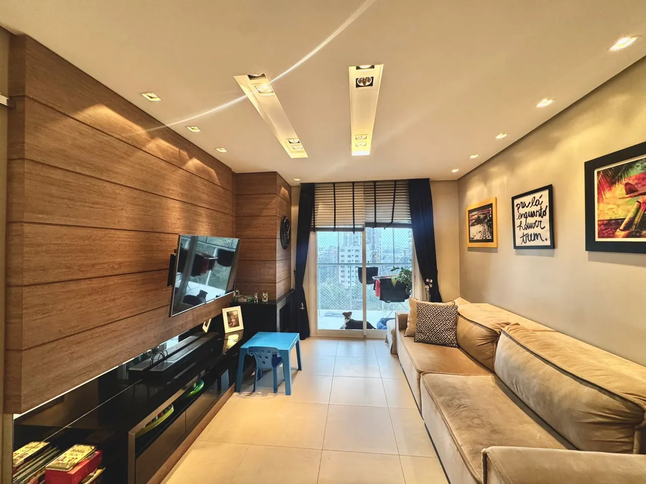 Apartamento com 2 dormitórios, foto 1