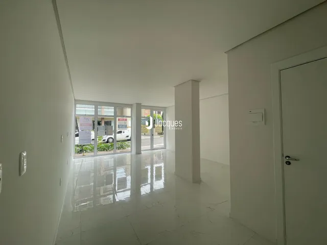Loja, foto 2
