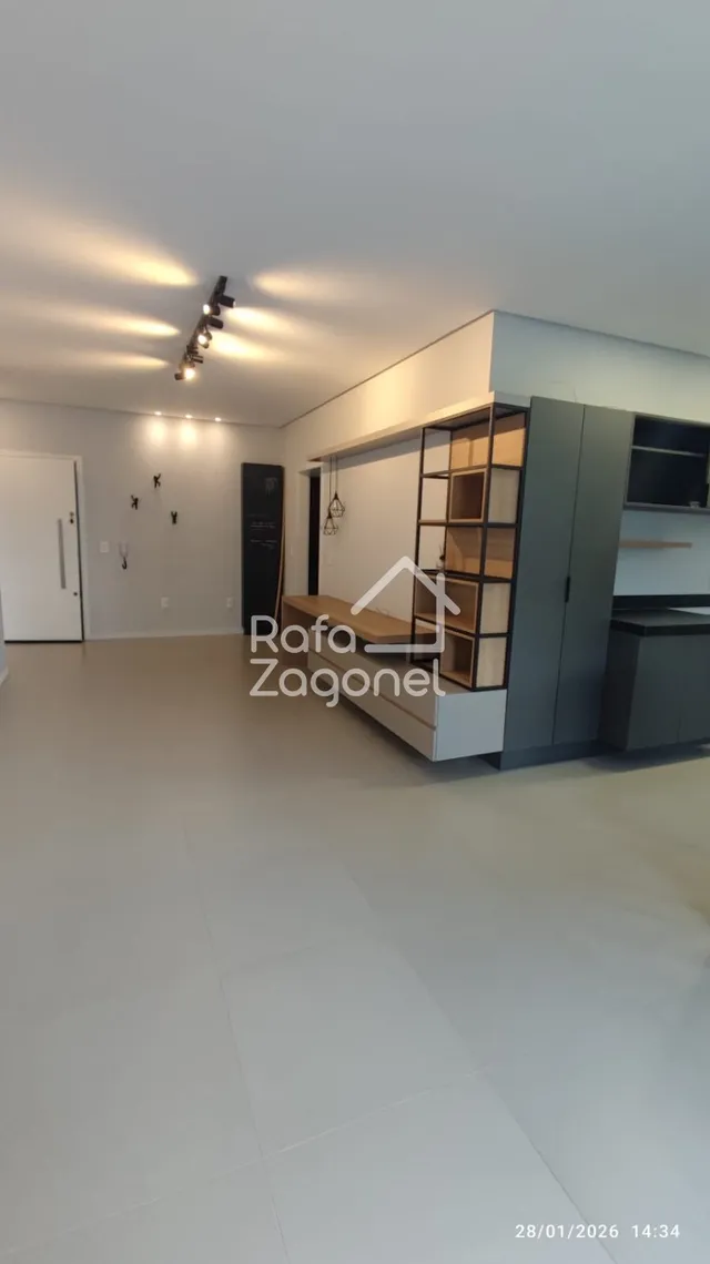 Apartamento com 2 dormitórios, foto 2