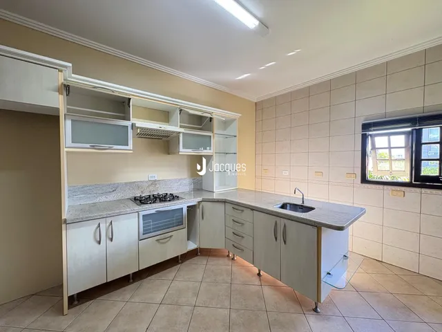 Casa com 4 dormitórios, foto 5