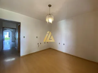 Casa com 4 dormitórios, foto 4