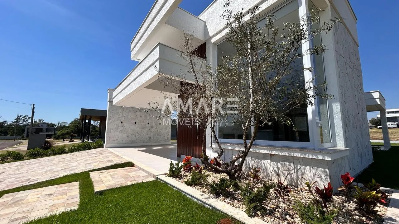 Casa com 3 dormitórios, foto 1