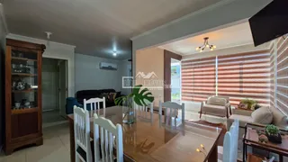 Apartamento com 3 dormitórios, foto 2