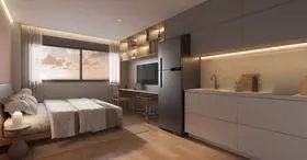 Quarto com cama e grandes janelas em um imóvel em Lajeado.