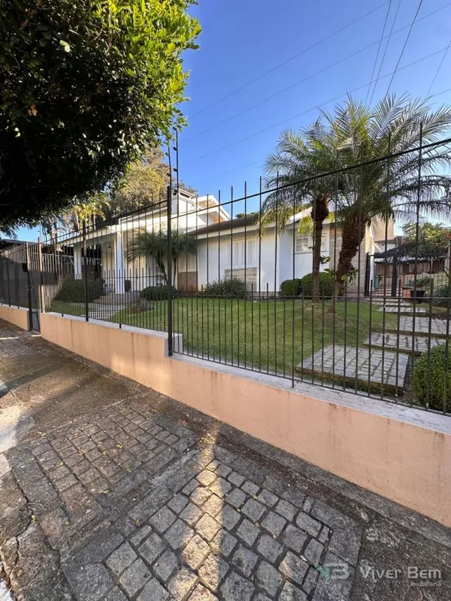 Casa com 2 dormitórios