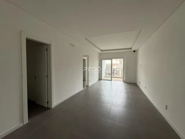 Apartamento com 2 dormitórios, foto 2