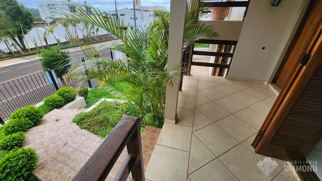 Casa com 3 dormitórios, foto 2