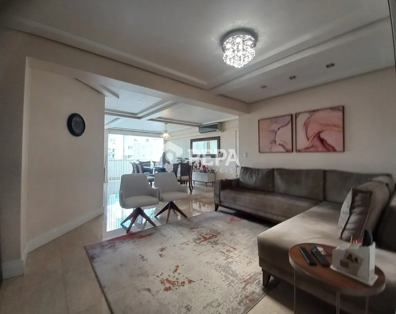 Apartamento com 3 dormitórios, foto 1