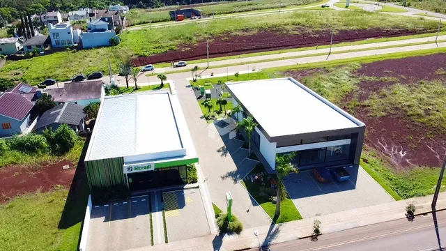Vista aérea de uma residência moderna em Lajeado, Brasil.
