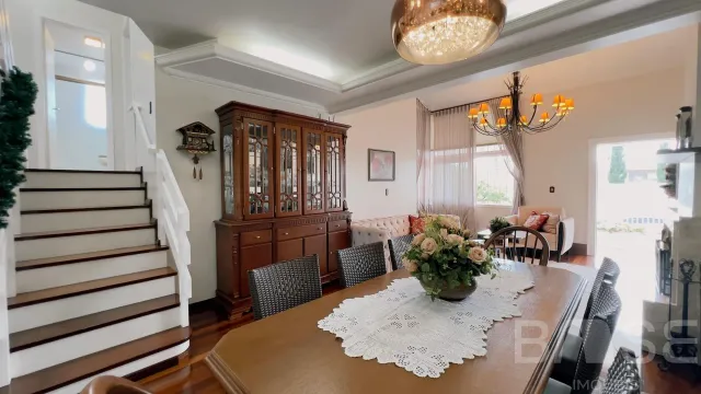 Casa com 4 dormitórios, foto 4