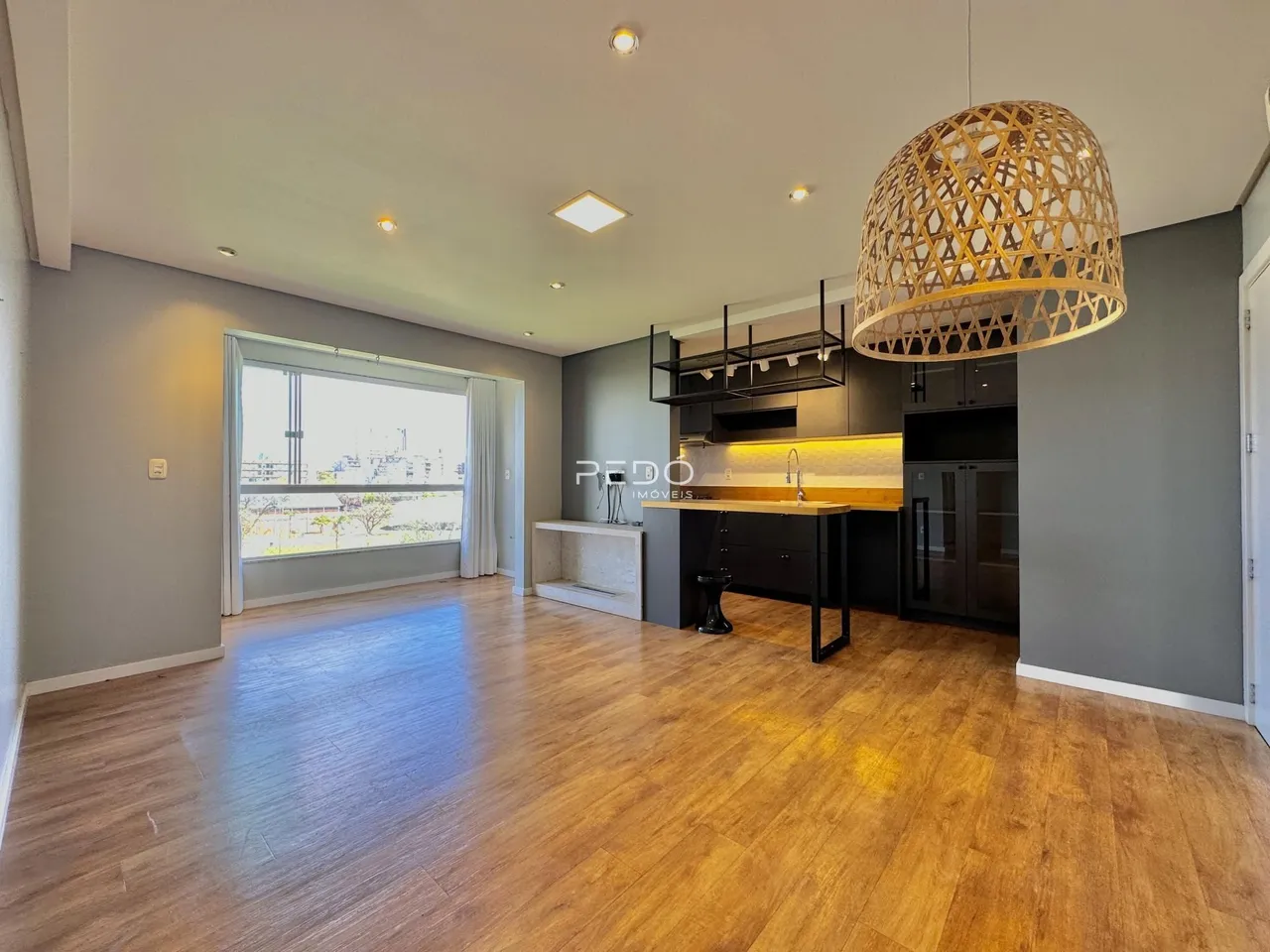 Apartamento com 2 dormitórios, foto 1
